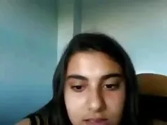 खेल प्रेमी सेक्स हिंदी फुल मूवी अपनी प्रेमिका को संतुष्ट करता है