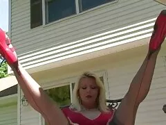 दो झोपड़ियों ने एक लड़के को हिंदी में सेक्सी वीडियो फुल मूवी गैंगबैंग बना दिया