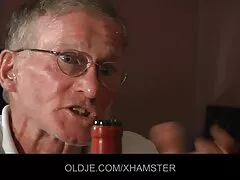 एशियाई को नर्स के रूप हिंदी सेक्सी वीडियो फुल मूवी में नौकरी मिलती है