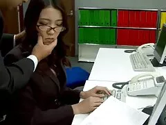 दो समलैंगिकों, वयस्क busty लड़कियों, एक गोरा और एक श्यामला, एक फुल मूवी सेक्सी पिक्चर दूसरे के रसदार सुंदर मुंडा बिल्ली हस्तमैथुन