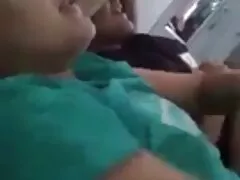 उसकी चूत को रगड़ते हुए, उसने उसे एक झटका दिया, और फिर अपने लिंग पर इस कदर कूद गया कि उसके पास केवल समय ही था! मंदा वही निकला जो हमें फुल मूवी वीडियो में सेक्सी चाहिए!