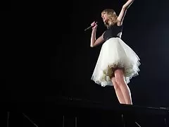 गलफुला कुतिया एक शक्तिशाली सेक्सी पिक्चर मूवी फुल एचडी संभोग सुख का अनुभव किया