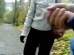 युवा फूहड़ लालच से उसके स्टड सेक्सी फिल्म फुल एचडी फिल्म की बंदूक को चूसता है