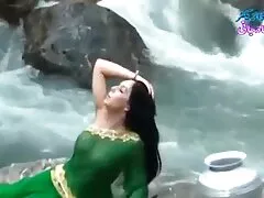 संचिका लड़की एक फुल मूवी सेक्सी पिक्चर समलैंगिक कोच से सबक लेती है